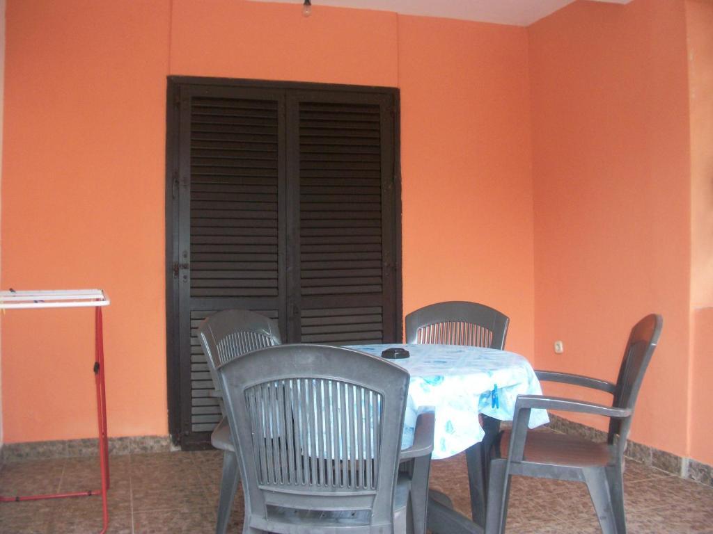 Apartments Mirjana Петрчане Номер фото