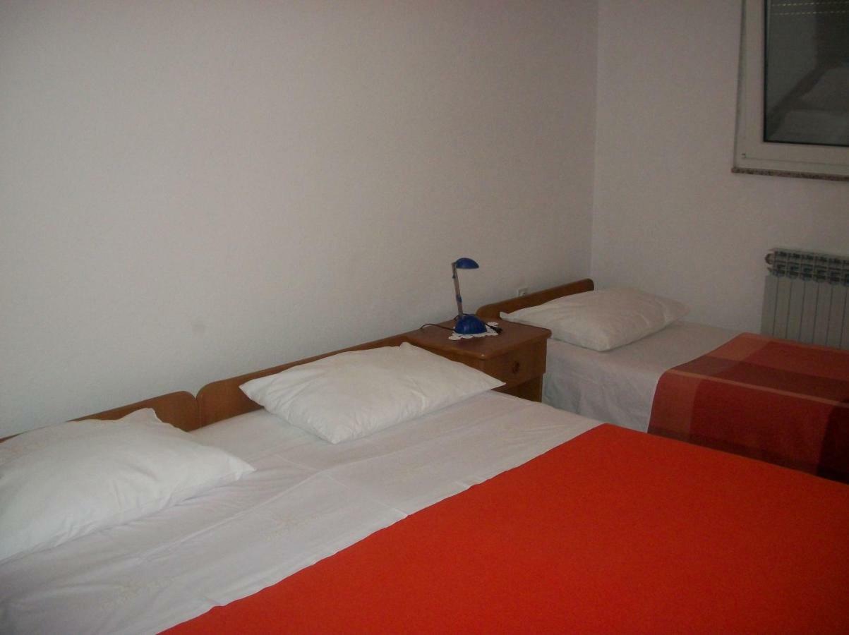 Apartments Mirjana Петрчане Номер фото